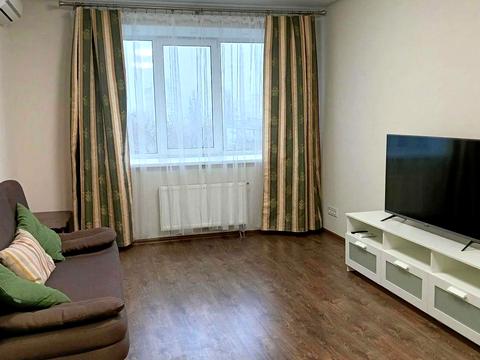 квартира за адресою Академіка Вернадського бульв., 24