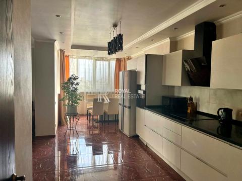 квартира за адресою Валерія Лобановського просп. (Червонозоряний), 4-В