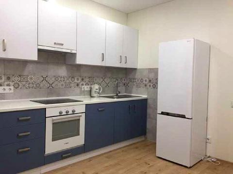 квартира за адресою Академіка Вернадського бульв., 24