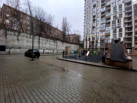 комерційна за адресою Глибочицька вул., 13-3