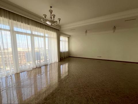 комерційна за адресою Івана Мазепи вул. (Січневого Повстання), 16