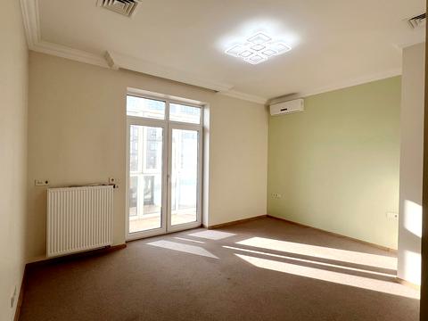 комерційна за адресою Івана Мазепи вул. (Січневого Повстання), 16