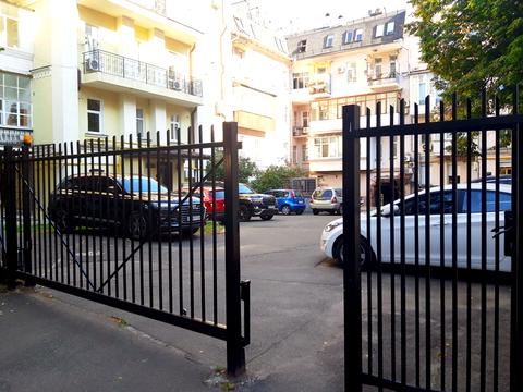 комерційна за адресою Івана Мазепи вул. (Січневого Повстання), 16