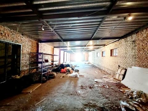 комерційна за адресою Романа Шухевича вул. (Курчатова), 116/1а