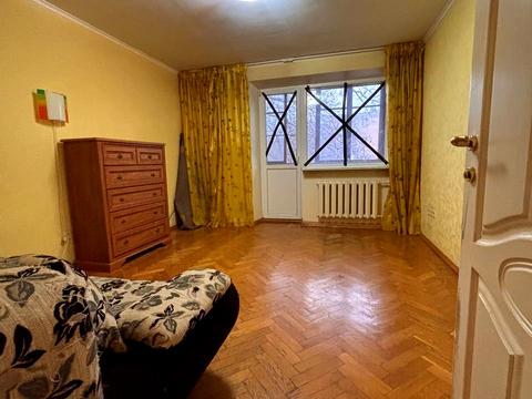 квартира за адресою Семінарська вул., 13