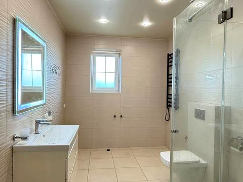 будинок за адресою Солидарности, 130