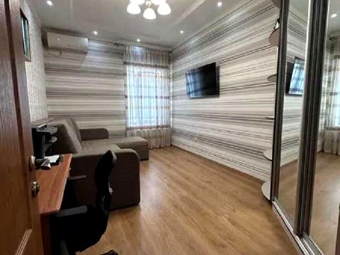 будинок за адресою Олександра Кутузакія вул. (Ленінградська), 52