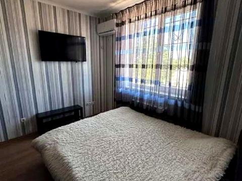 будинок за адресою Олександра Кутузакія вул. (Ленінградська), 52