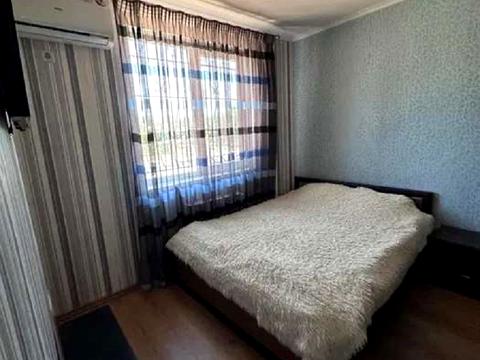 будинок за адресою Олександра Кутузакія вул. (Ленінградська), 52