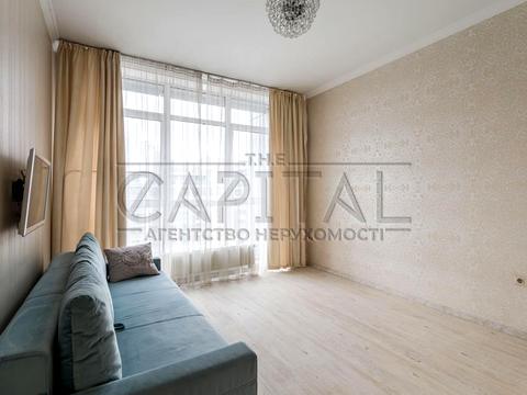 квартира по адресу Андрея Верхогляда ул. (Михайла Драгомирова), 5