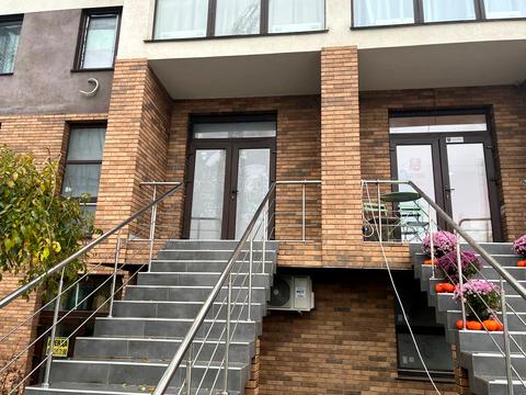 комерційна за адресою Марсельська вул., 33/1