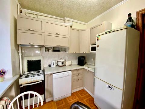 квартира за адресою Михайла Бойчука вул. (Кіквідзе), 15-Б