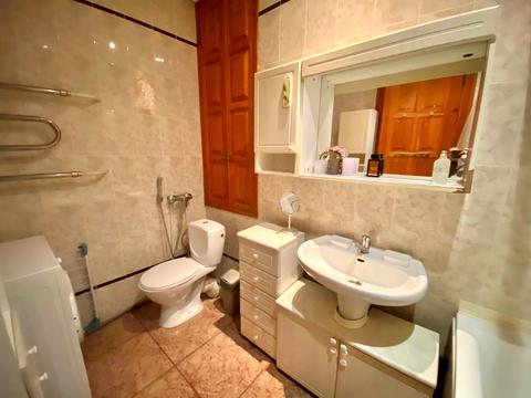 квартира за адресою Михайла Бойчука вул. (Кіквідзе), 15-Б