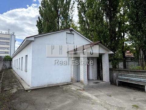 коммерческая по адресу Малинская ул., 1б