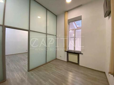 комерційна за адресою Редутна вул., 58