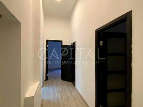 комерційна за адресою Редутна вул., 58