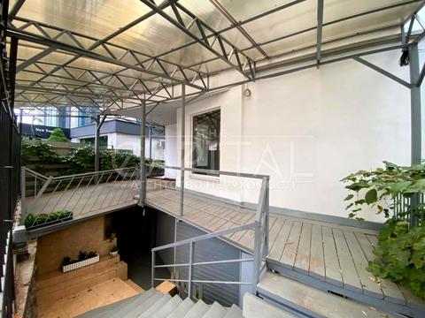 комерційна за адресою Редутна вул., 58