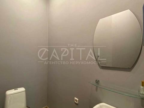 комерційна за адресою Редутна вул., 58