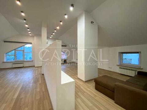 комерційна за адресою Редутна вул., 58