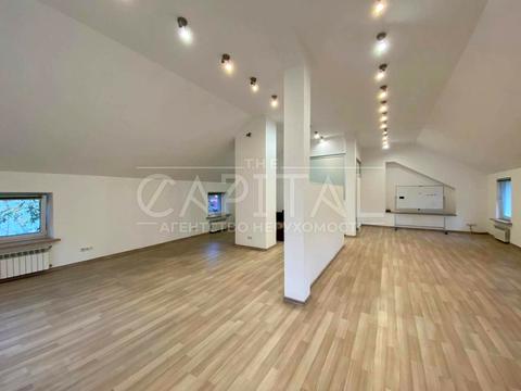 комерційна за адресою Редутна вул., 58