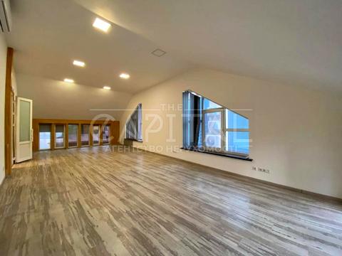 комерційна за адресою Редутна вул., 58