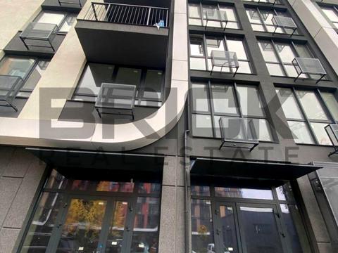 комерційна за адресою Братів Шеметів вул., 10