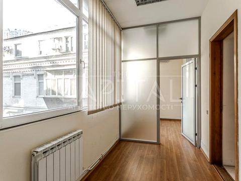 коммерческая по адресу Большая Васильковская ул. (Красноармейская), 72-А