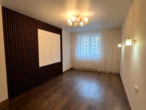 квартира за адресою Героїв Небесної Сотні просп., 26/21