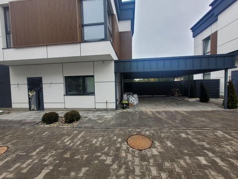 будинок за адресою Перемоги