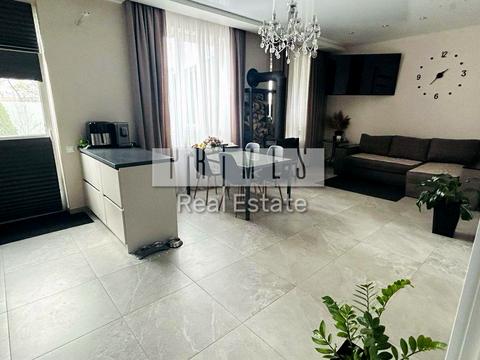 дом по адресу Каневская ул.