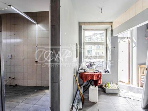 комерційна за адресою Євгена Коновальця вул. (Щорса), 44