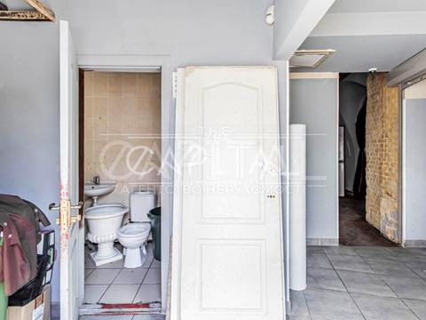 комерційна за адресою Євгена Коновальця вул. (Щорса), 44