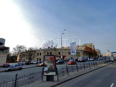 комерційна за адресою Євгена Коновальця вул. (Щорса), 44