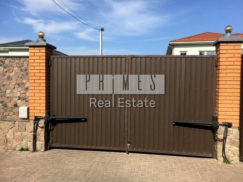 будинок за адресою Соборна вул. ()