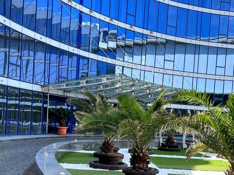 комерційна за адресою Бернардацці вул. (Красних Зір), 2а к2