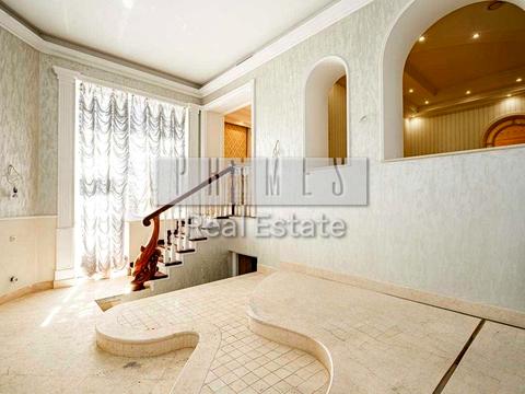 будинок за адресою Центральна