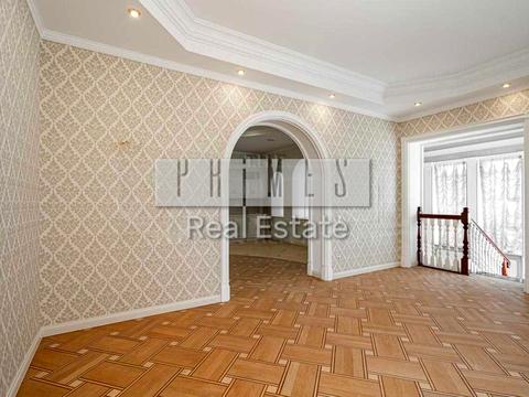 будинок за адресою Центральна