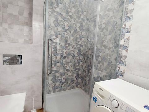 квартира за адресою с. Софіївська борщагівка, Героїв Небесної Сотні просп., 26/18