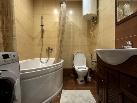 квартира за адресою Грушевського вул., 21