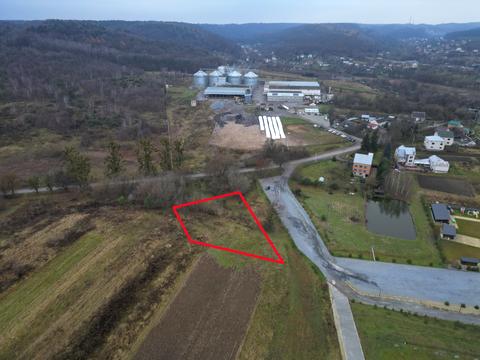 ділянка за адресою 