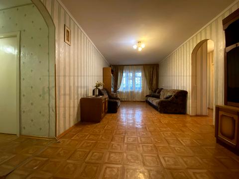 квартира за адресою Ревуцького вул., 18-А