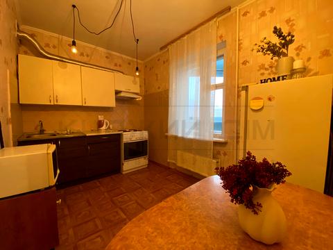 квартира за адресою Ревуцького вул., 18-А