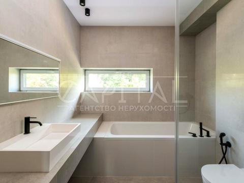 будинок за адресою Соборна вул., 10