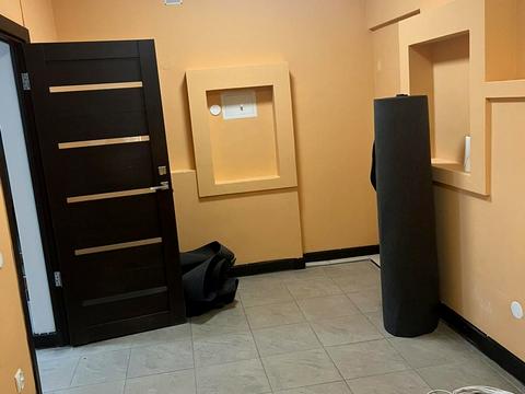 комерційна за адресою Михайла Коцюбинського вул., 10