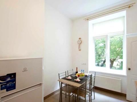 квартира по адресу Леонтовича ул., 1