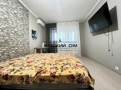 квартира по адресу Анны Ахматовой ул., 14-Б