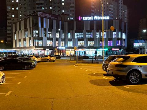 комерційна за адресою Олександра Мишуги вул., 1