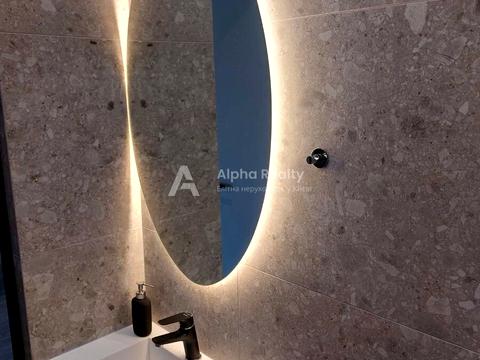 коммерческая по адресу Жилянская ул., 68