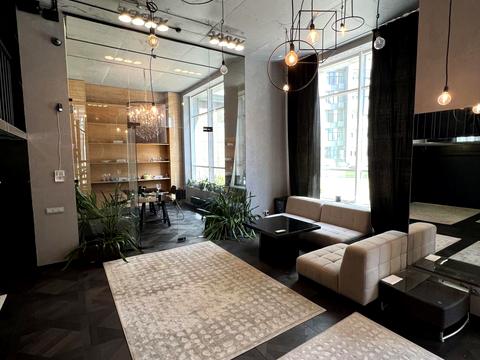 комерційна за адресою Андрія Верхогляда вул. (Михайла Драгомирова), 18-А