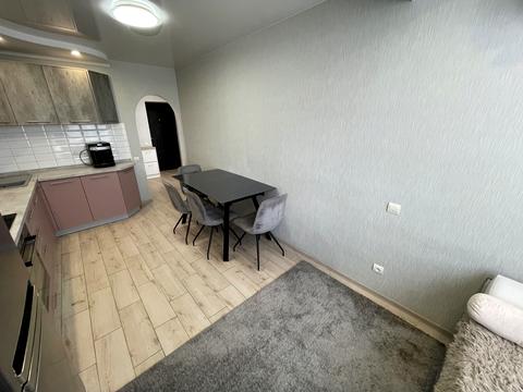 квартира по адресу Жулянська ул., 1-Д